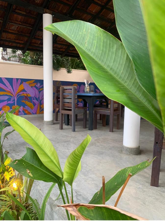 Daffodil Restaurant & Holiday Resort Unawatuna Eksteriør bilde
